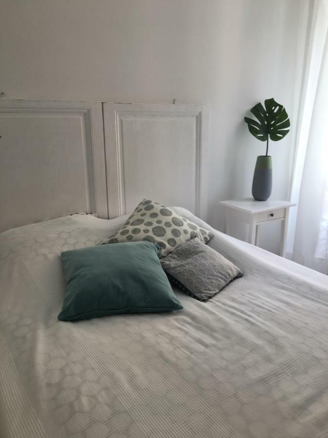 Charmante 3 Zimmer, Stadtwohnung مينتون المظهر الخارجي الصورة